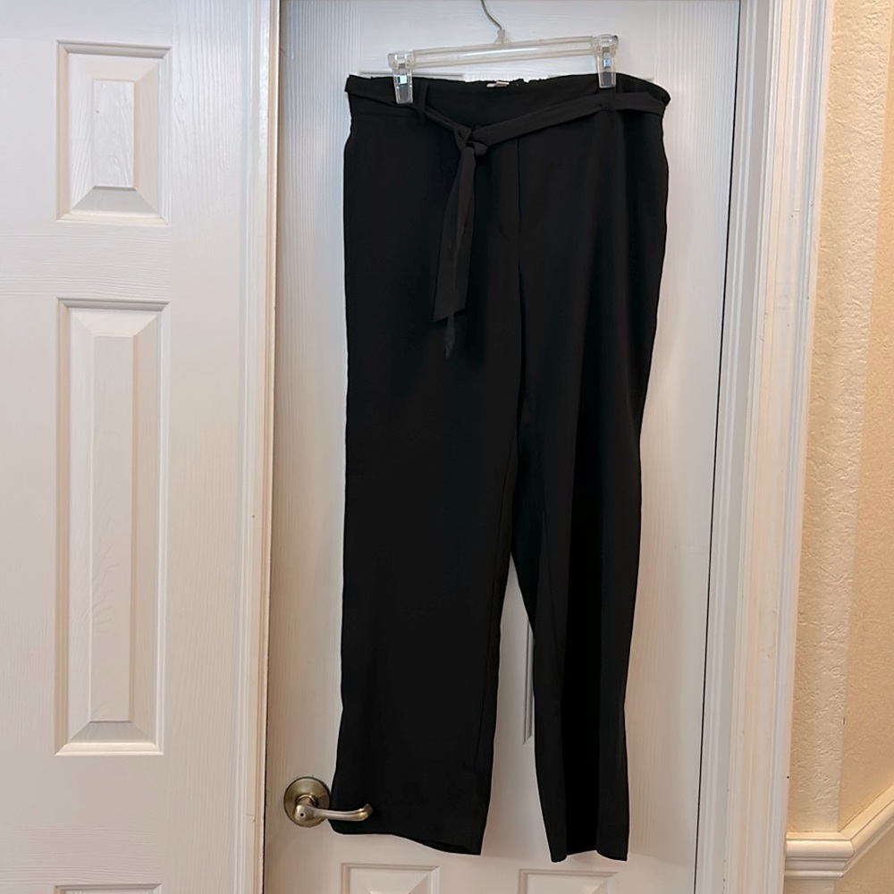 C by one women’s black slacks